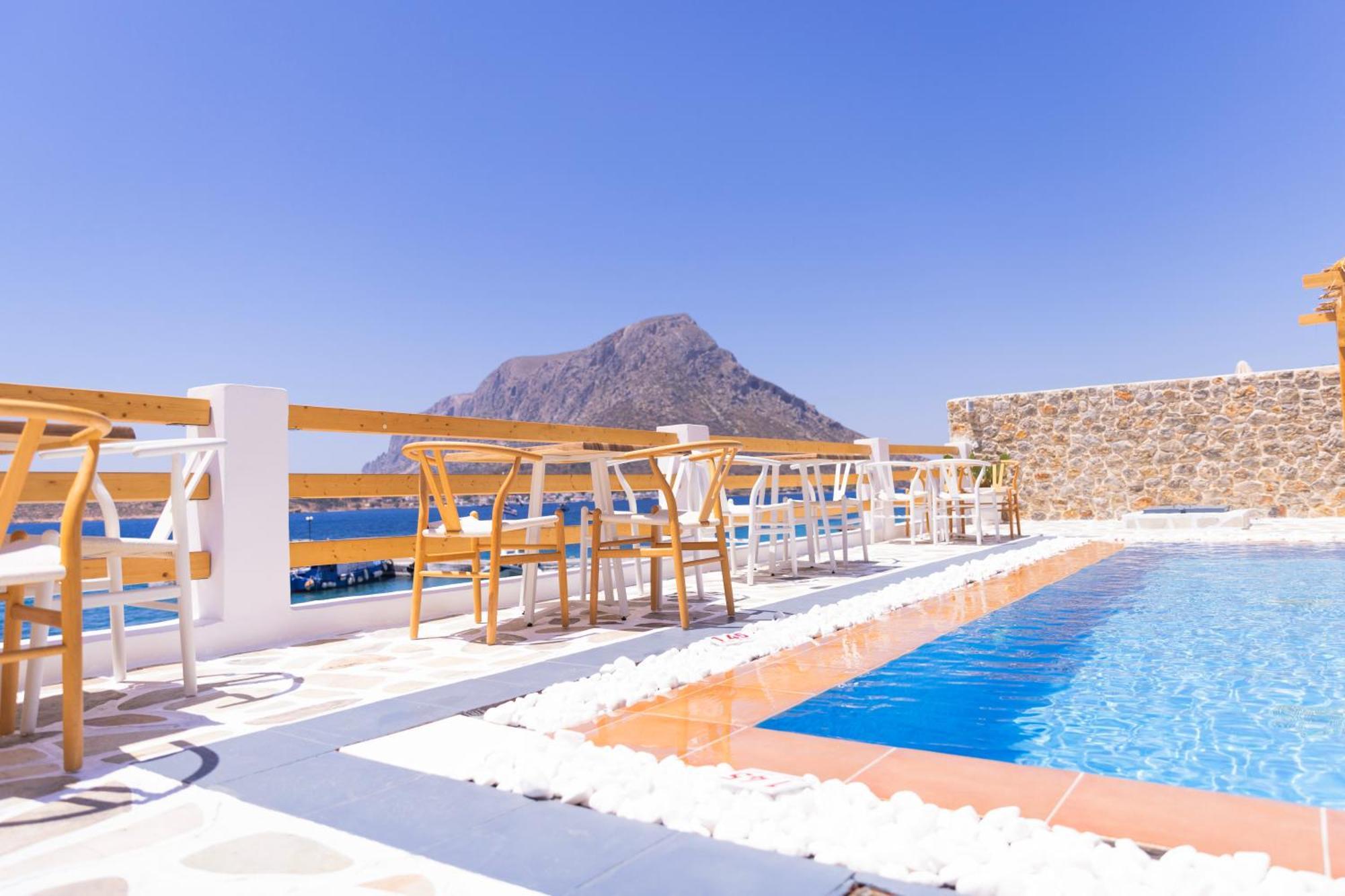Spongia Hotel Suites & Spa Myrties Екстериор снимка