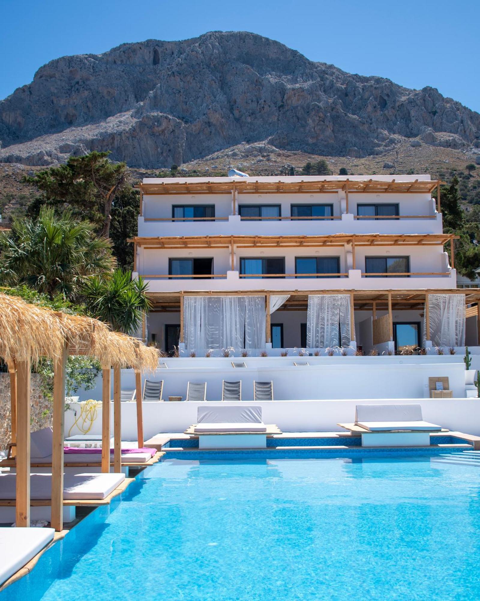 Spongia Hotel Suites & Spa Myrties Екстериор снимка