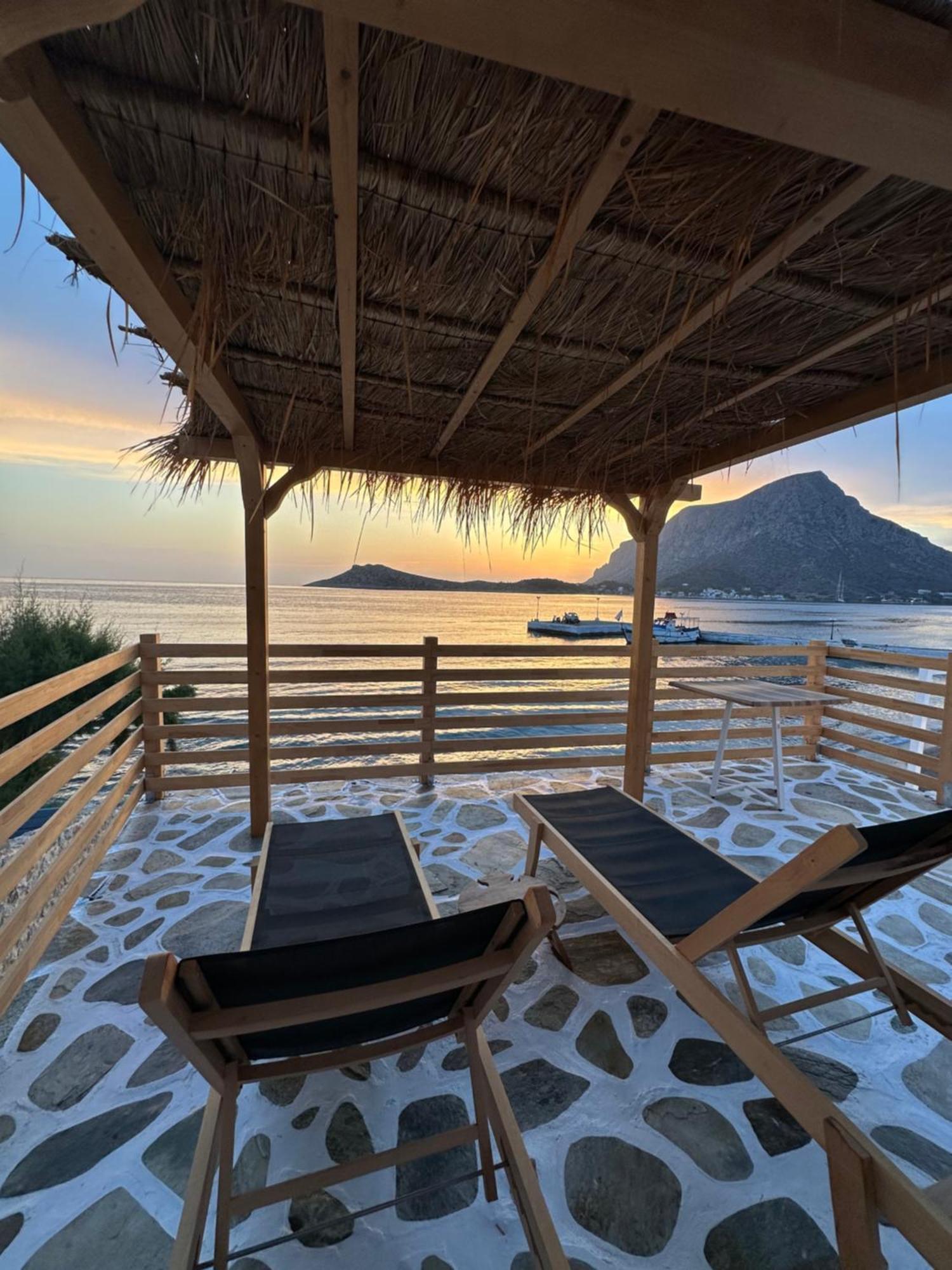 Spongia Hotel Suites & Spa Myrties Екстериор снимка