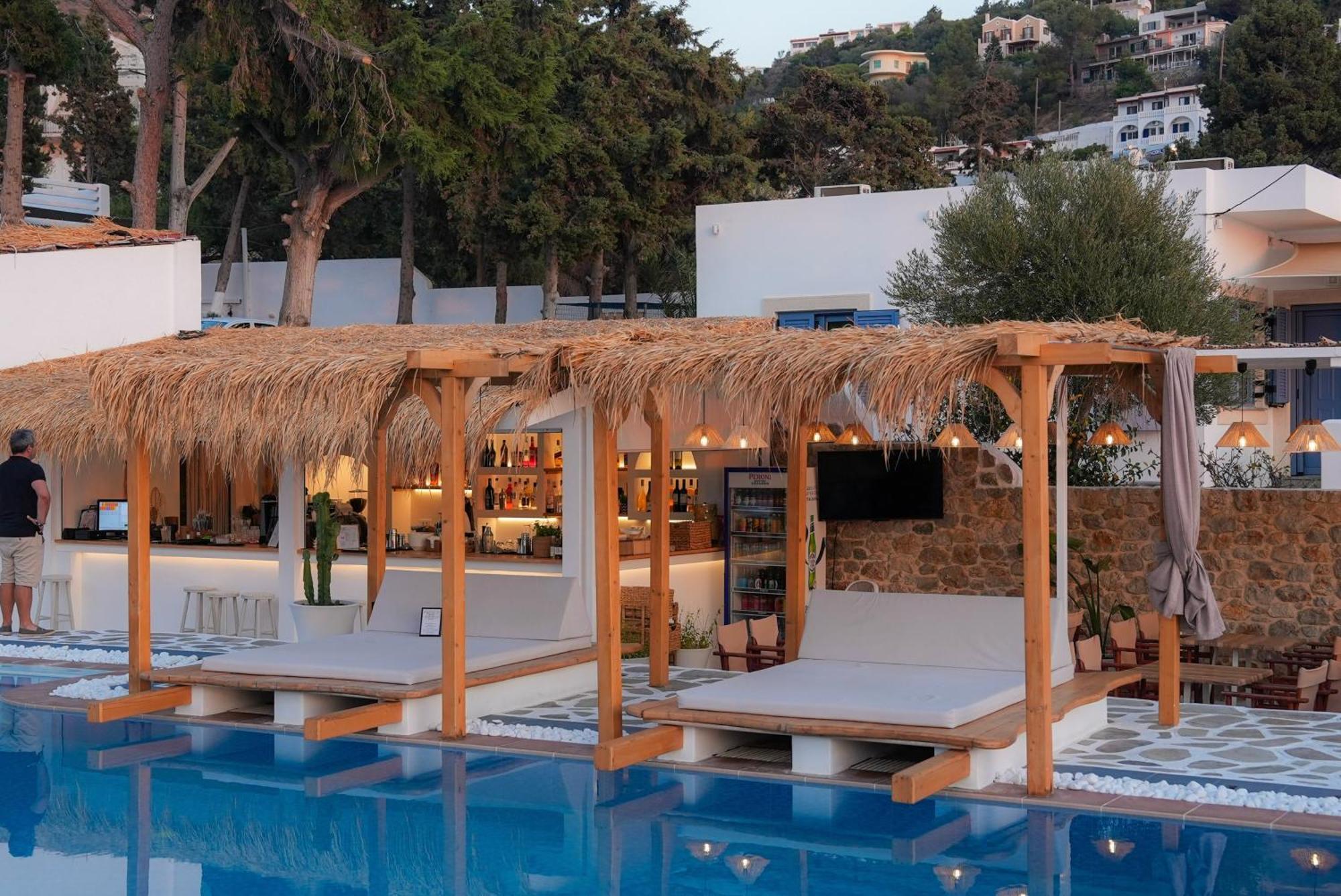 Spongia Hotel Suites & Spa Myrties Екстериор снимка