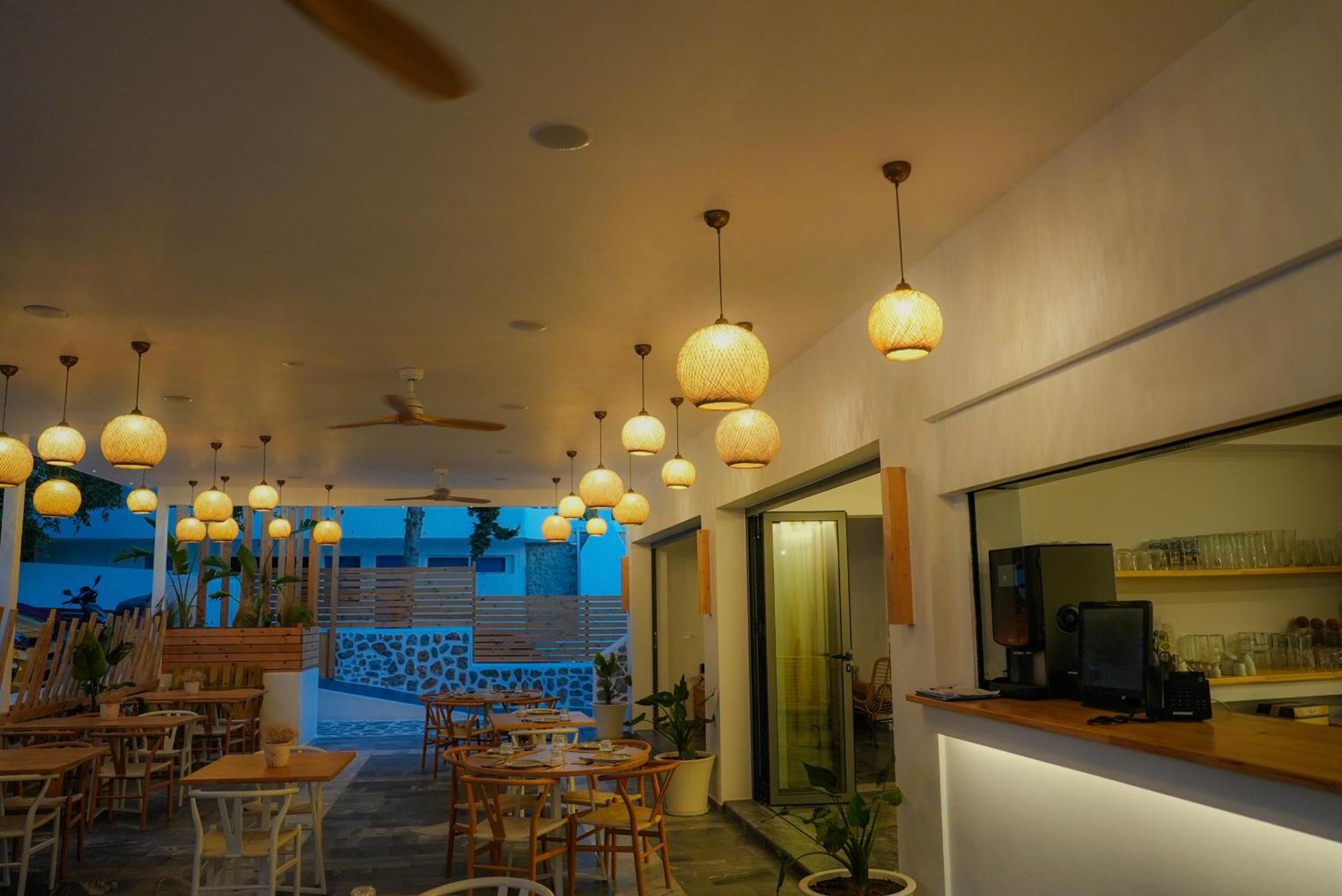 Spongia Hotel Suites & Spa Myrties Екстериор снимка