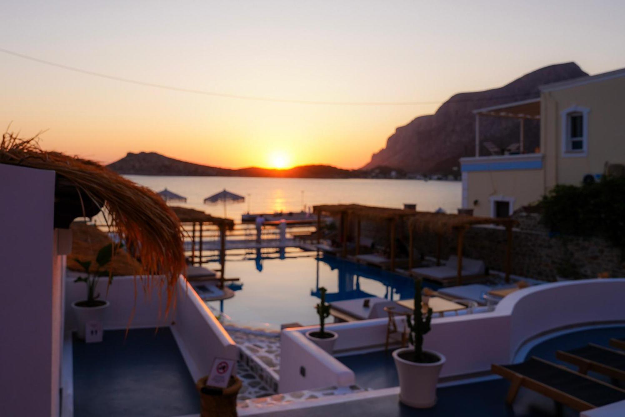 Spongia Hotel Suites & Spa Myrties Екстериор снимка