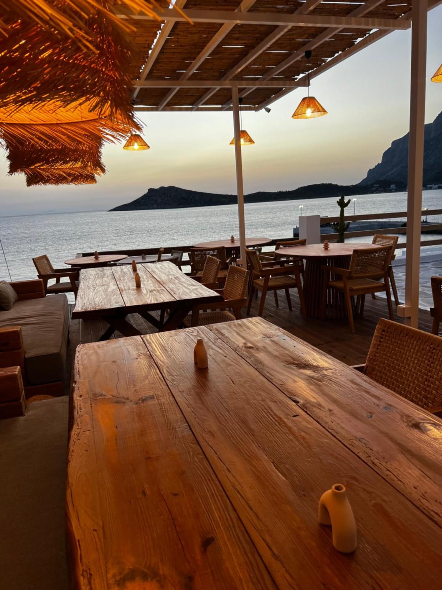 Spongia Hotel Suites & Spa Myrties Екстериор снимка